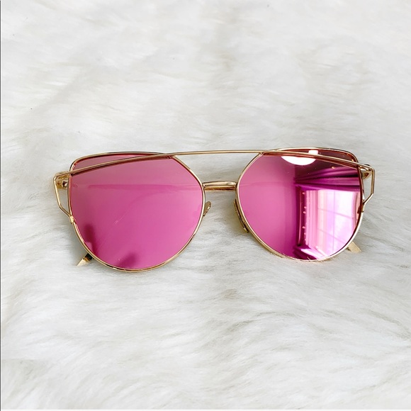 Accessories - Cat Eye Sunglasses